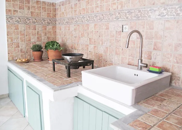 Olive Bay House * Amolianí
